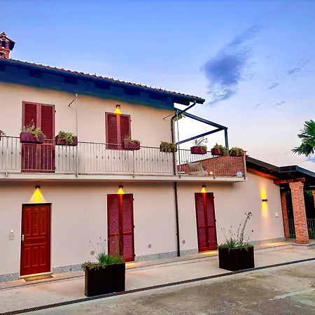 Pensionat Verdiluna Cosyhome Verduno