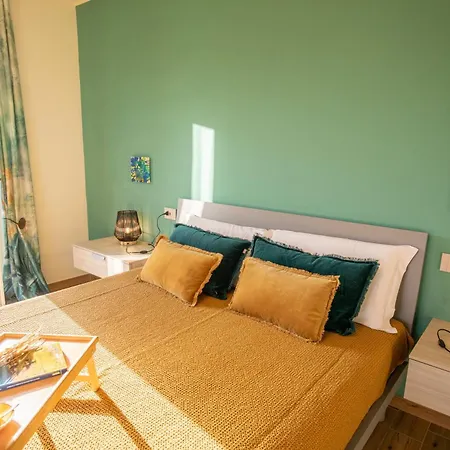 Verdiluna Cosyhome 4*